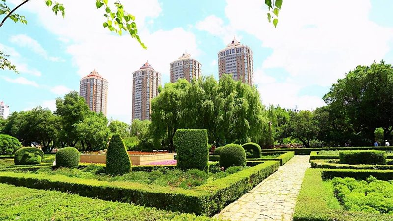 现代园林景观设计风格解析：如何选择合适的厂家
